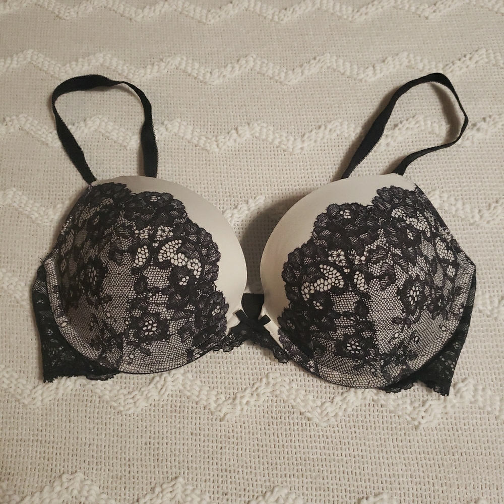 Victoria Secret Bra